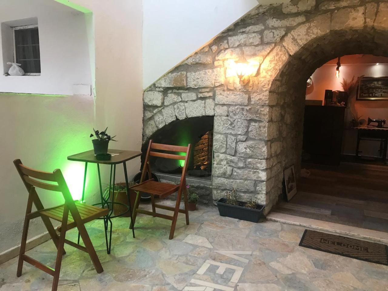 Bujtina Veritos Berati Exterior foto
