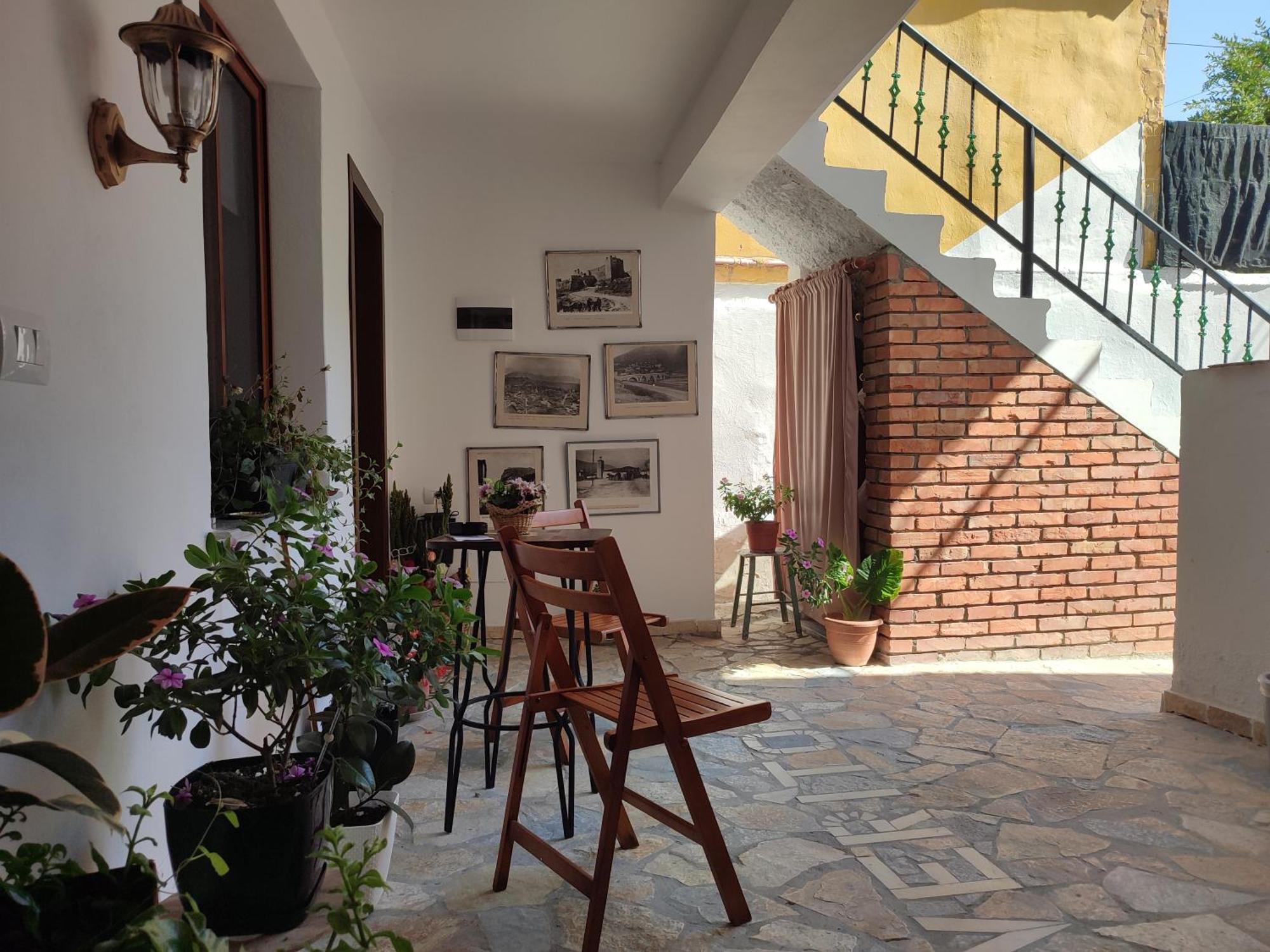Bujtina Veritos Berati Exterior foto